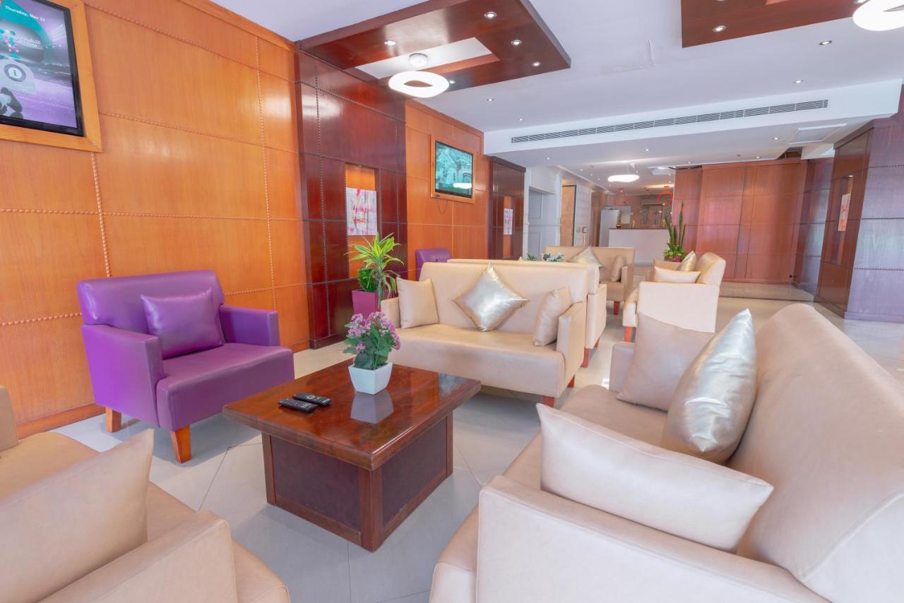 Praha Hotel Jeddah Exterior photo